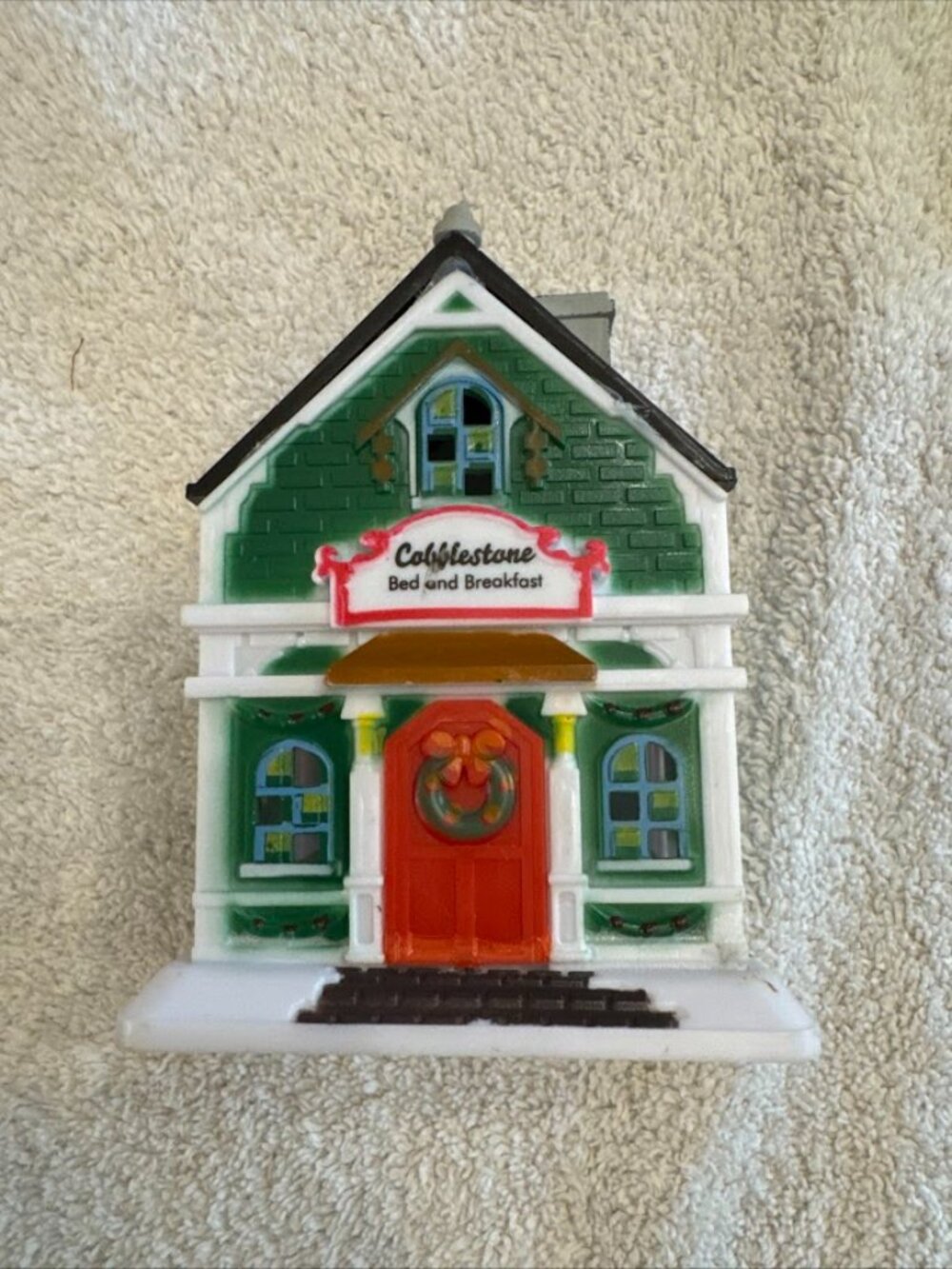 Cobblestone Corners Christmas Village Bed and Breakfast Building